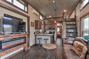 Secluded Morganton Tiny Home with Hot Tub Access!